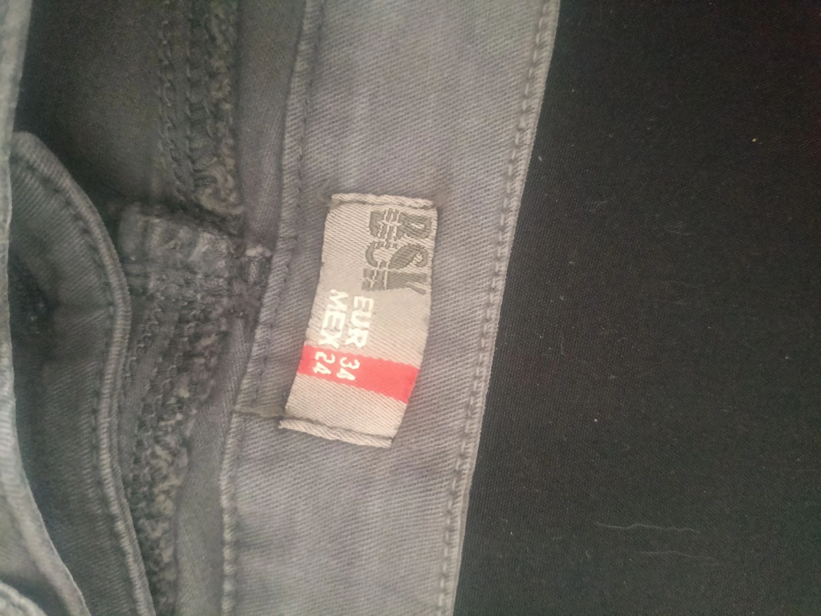 Y2K Grijze Lage Taille Uitlopende Broek met Rits Knie Detail & Zijgesp. Maat 36. – photo 3